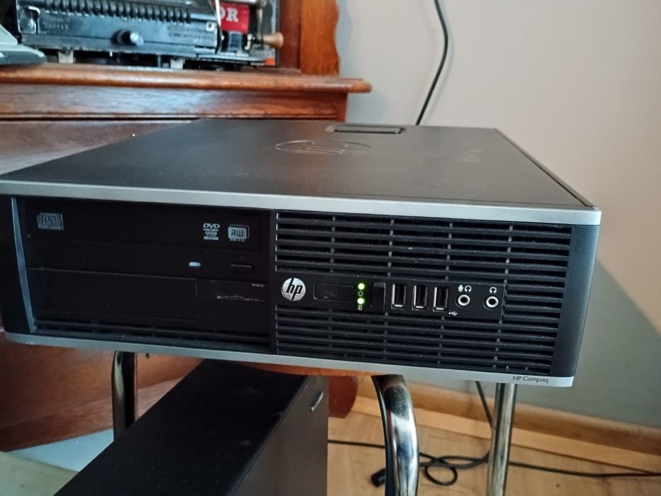 Komputer HP Windows 10 z osprzętem