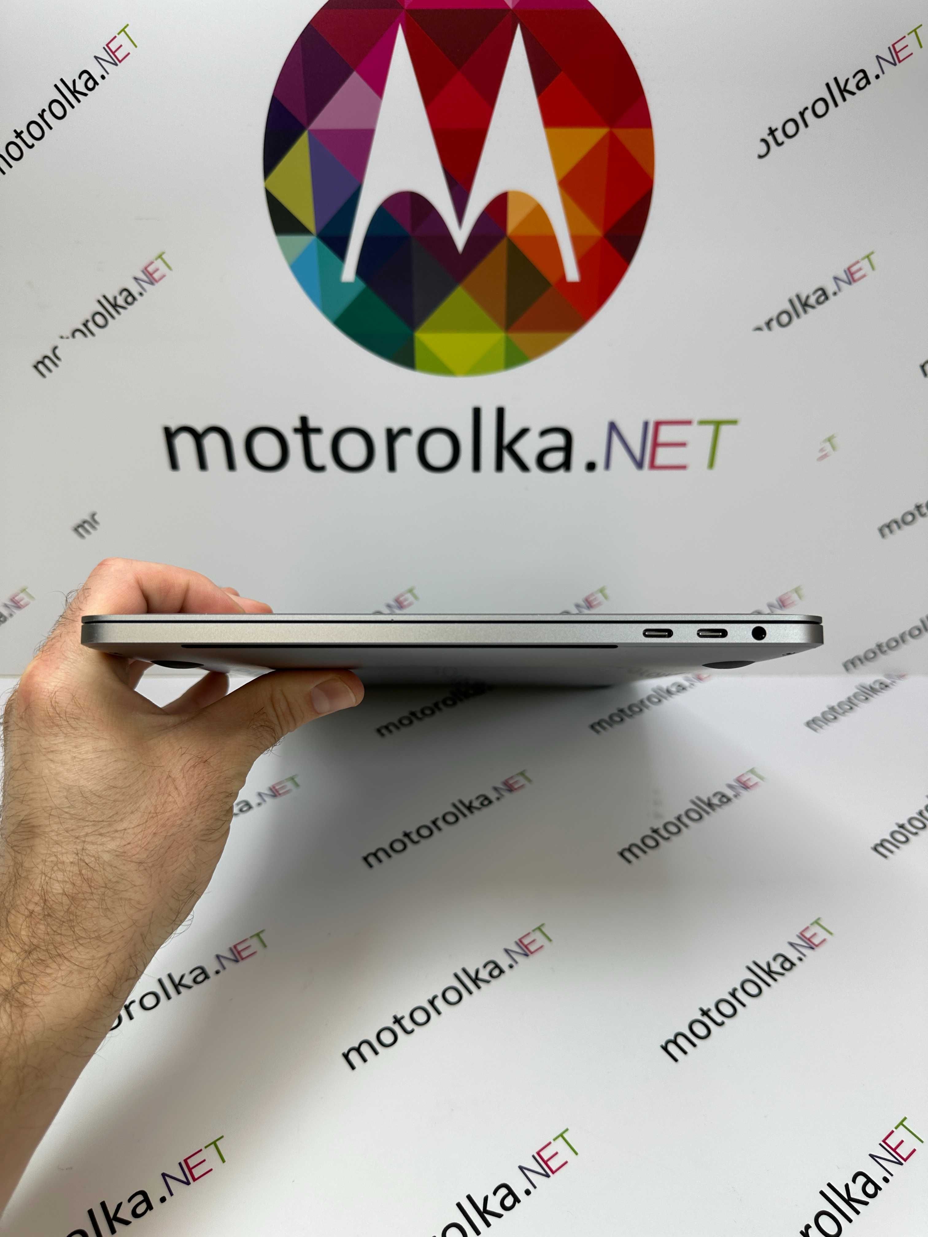 MacBook Pro 13 2020 TouchBar i5 2GHz 32RAM 512SSD Space Gray