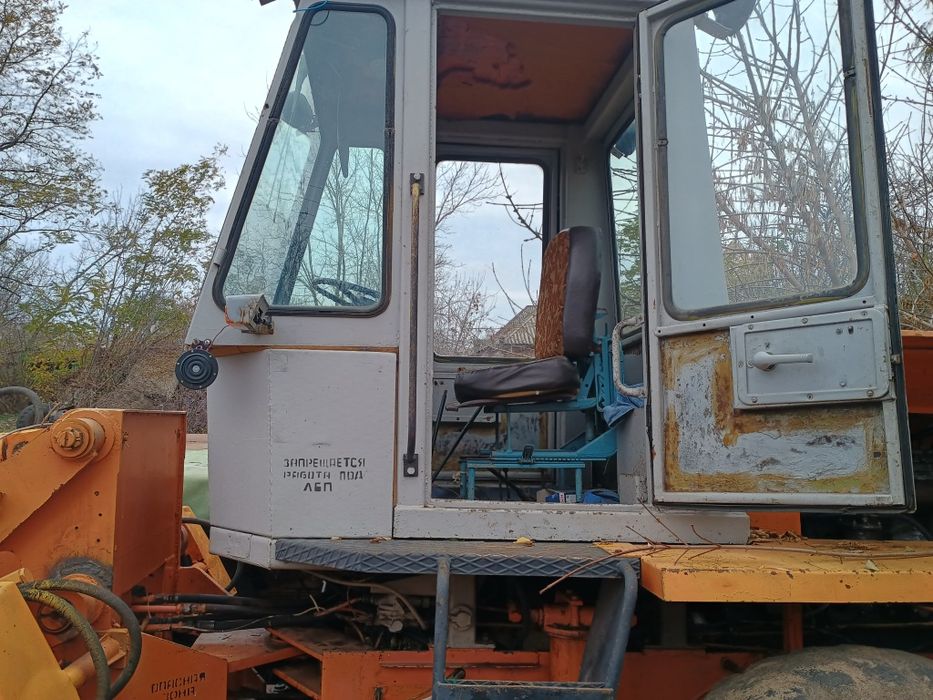 ТО-30 Фронтальний навантажувач