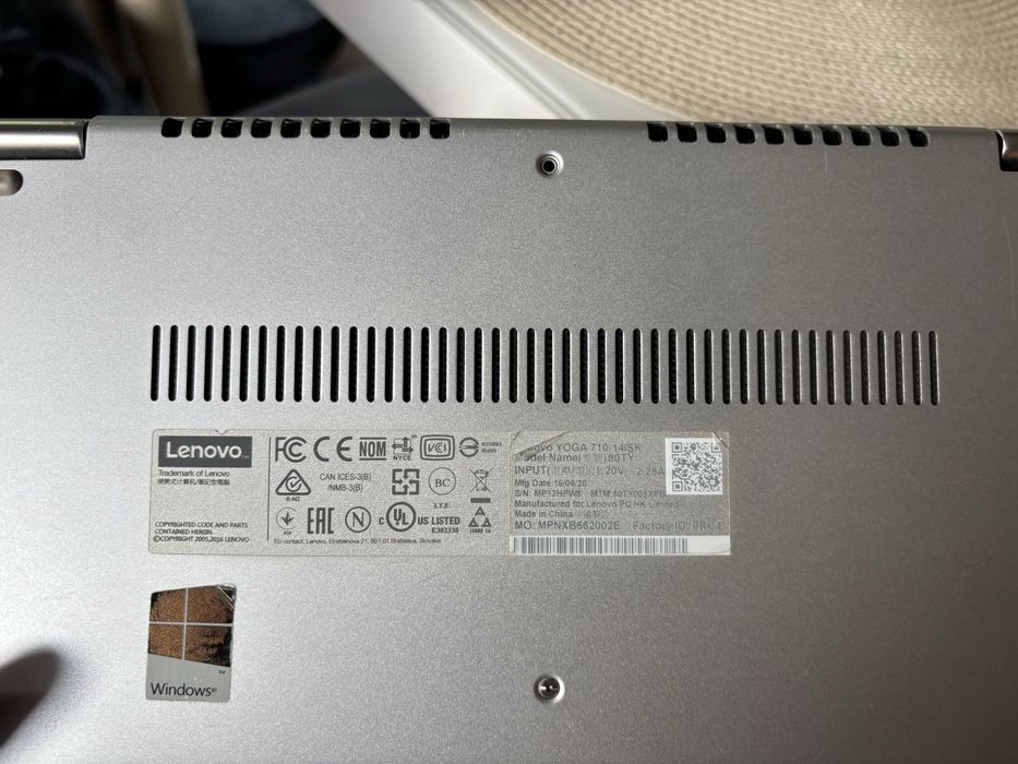 Laptop Ultrabook lenovo yoga 710-14
