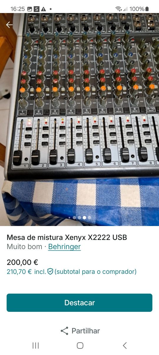 Mesa de mistura Xenyx X2222 USB Behringer