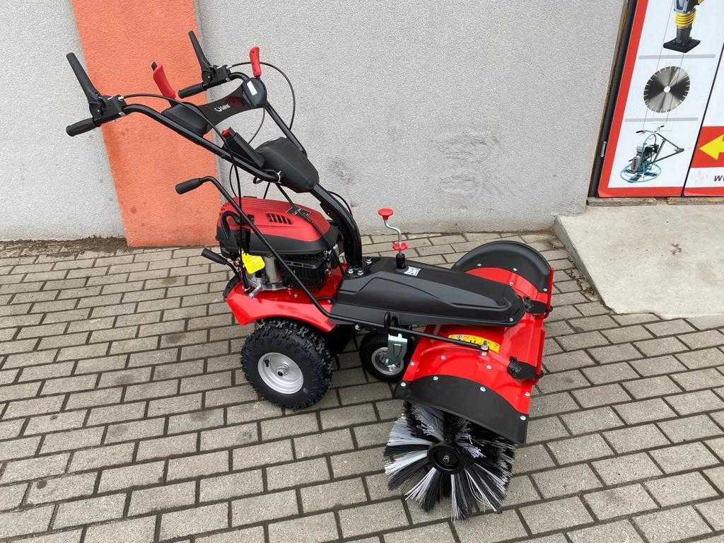 Zamiatarka CEDRUS ZM05PRO-E Spalinowa Z Napędem Z Rozruchem
