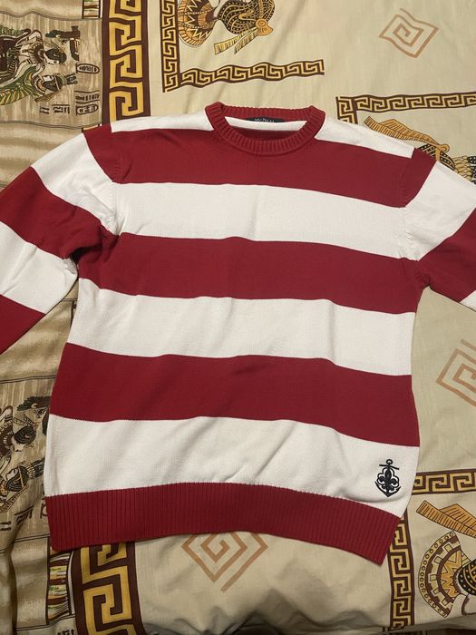 Продам светр МсNeal