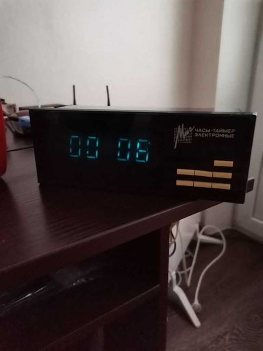 Часы таймер электронные Миг