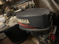 Silnik Yamaha 4 kM 2T na jacht łódź