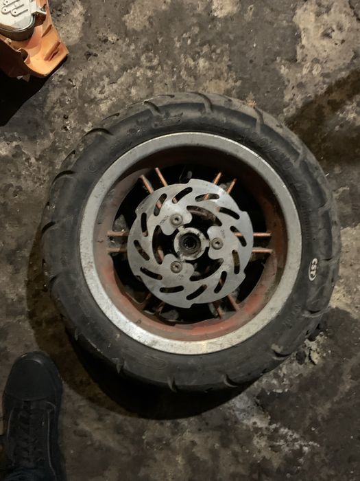 Продам колеса 13 розміру на мопед 150сс