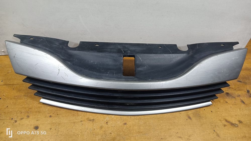 Grelha Renault laguna original 2003