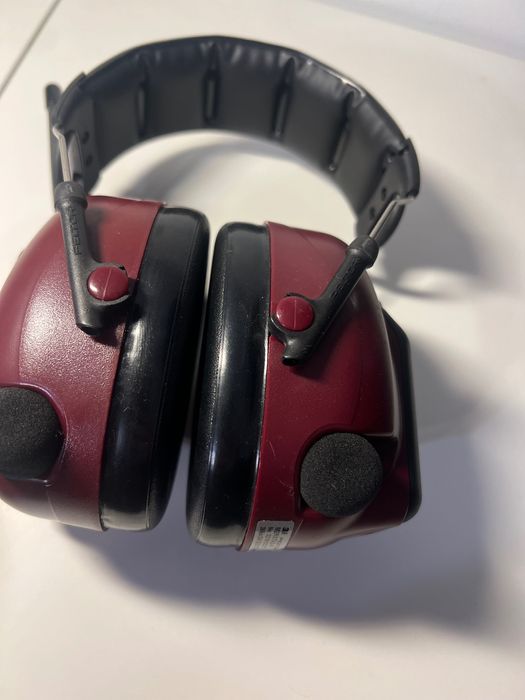 Nauszniki Ochronne z Radiem FM- 3M Peltor Alert