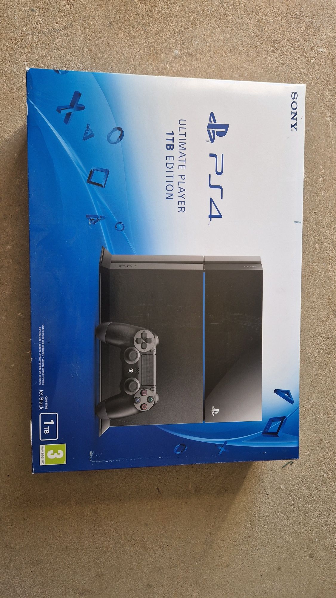 Vende-se Ps4 1Tb