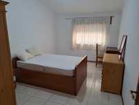 Quarto individual mobilado - em T4