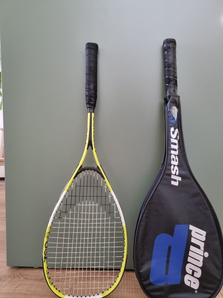 Duas raquetes Squash: Prince e Artengo