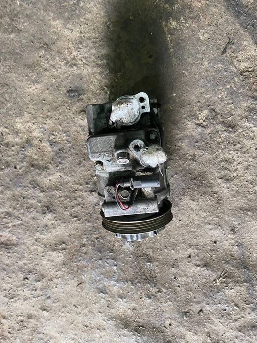 Продам Компресор кондиціонера Ауді А6-с4-с5. Та інші.