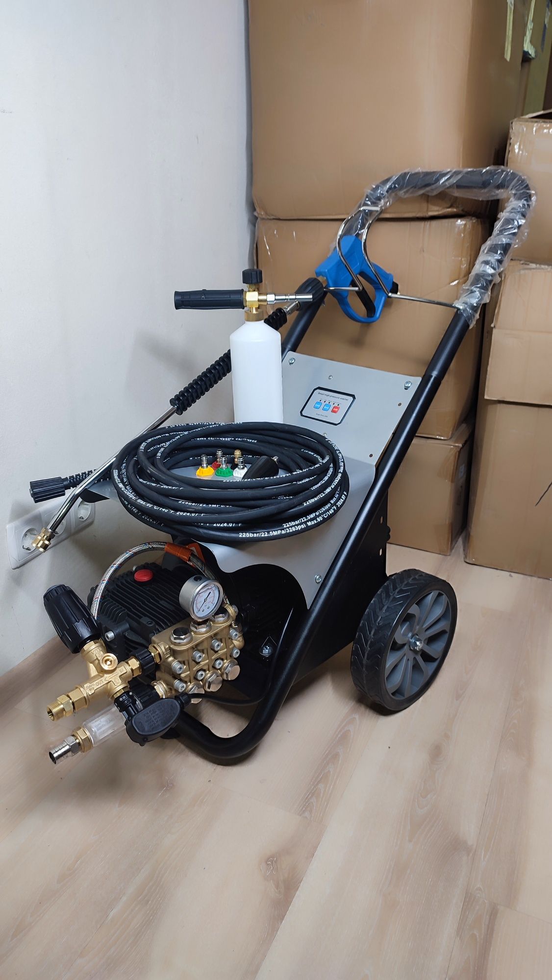 Мийка високого тиску 220вольт, мінімийка керхер. Karcher мойка