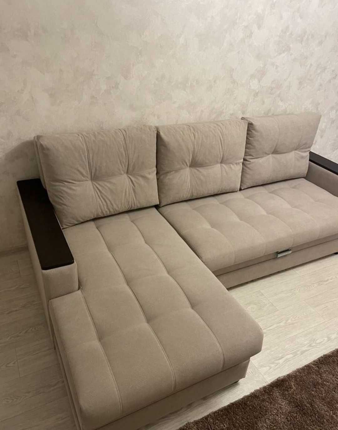 Sofa narożna w doskonałym stanie
