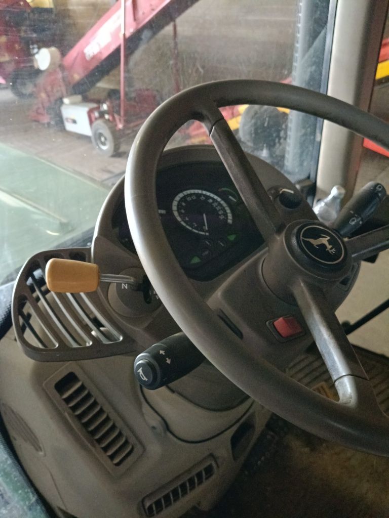 John Deere 6830 premium