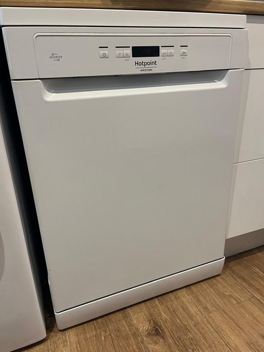 Máquina da loiça hotpoint
