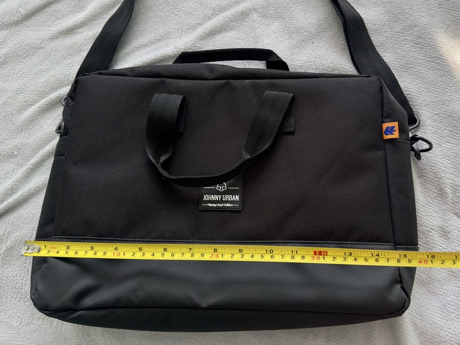 Czarna torba na ramię na laptop Johnny Urban Hapag-Lloyd Edition