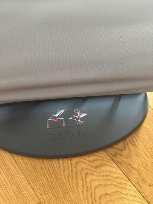Bujaczek Babybjorn