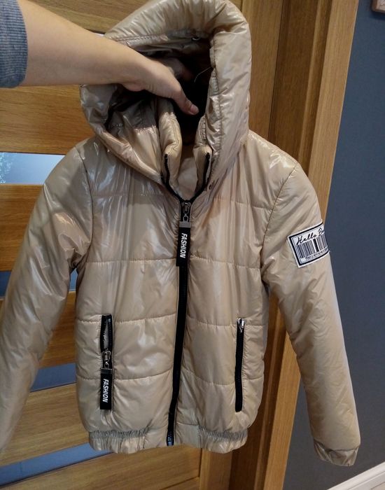 Kurtka beżowa 36