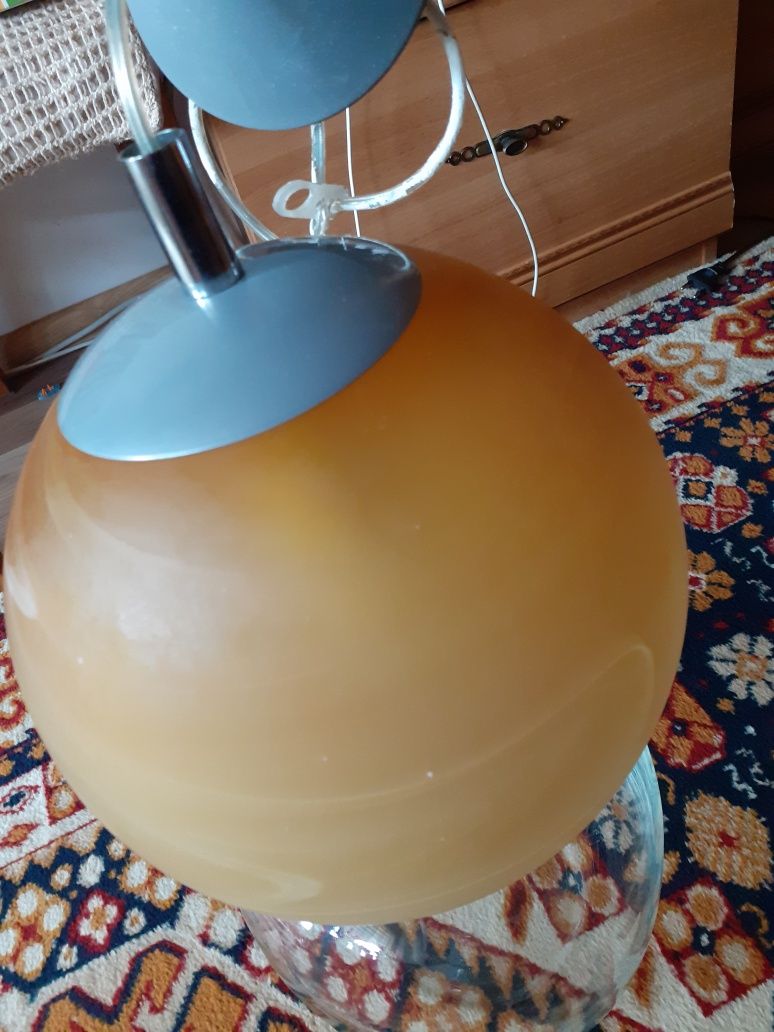 Żyrandol  kula cieniowana.