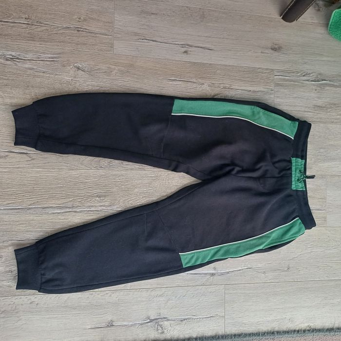 Spodnie dresowe rozm. 152.