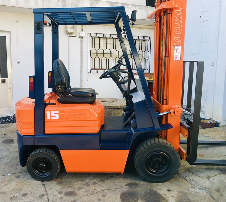 TOYOTA 15 Diesel, motor 1dz, sobe 4 metros