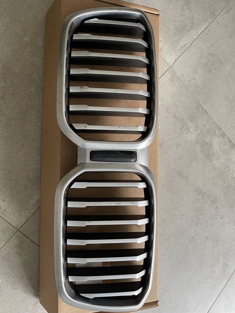 BMW X3 grill  Lift G01 2022