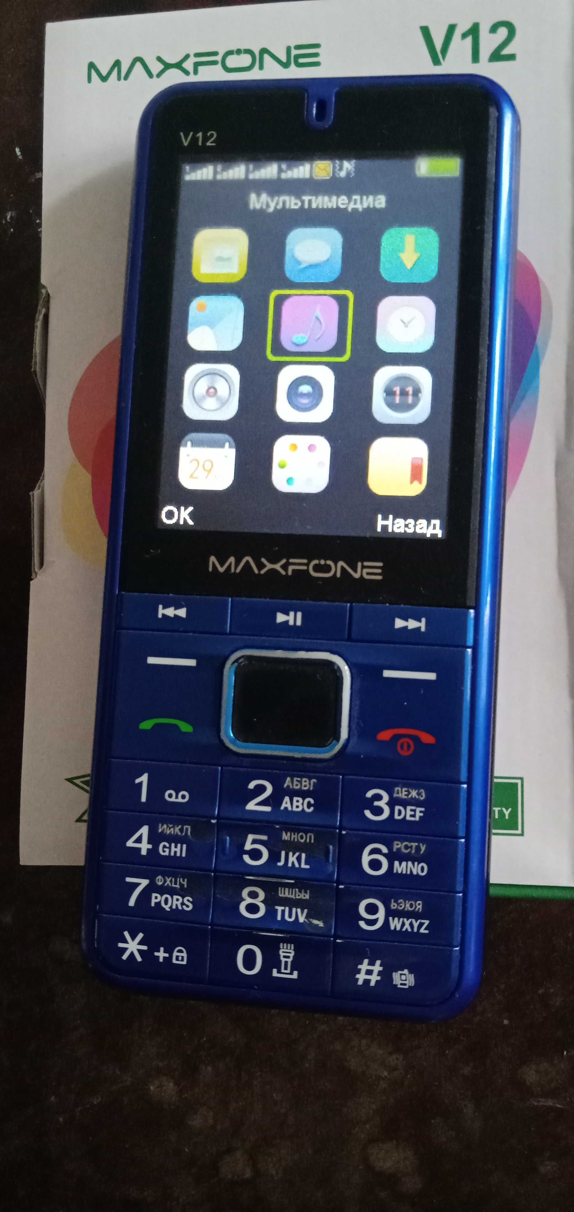 Мобильный телефон MAXFONE 12V