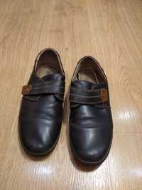 Продам шкіряні туфлі 36 р