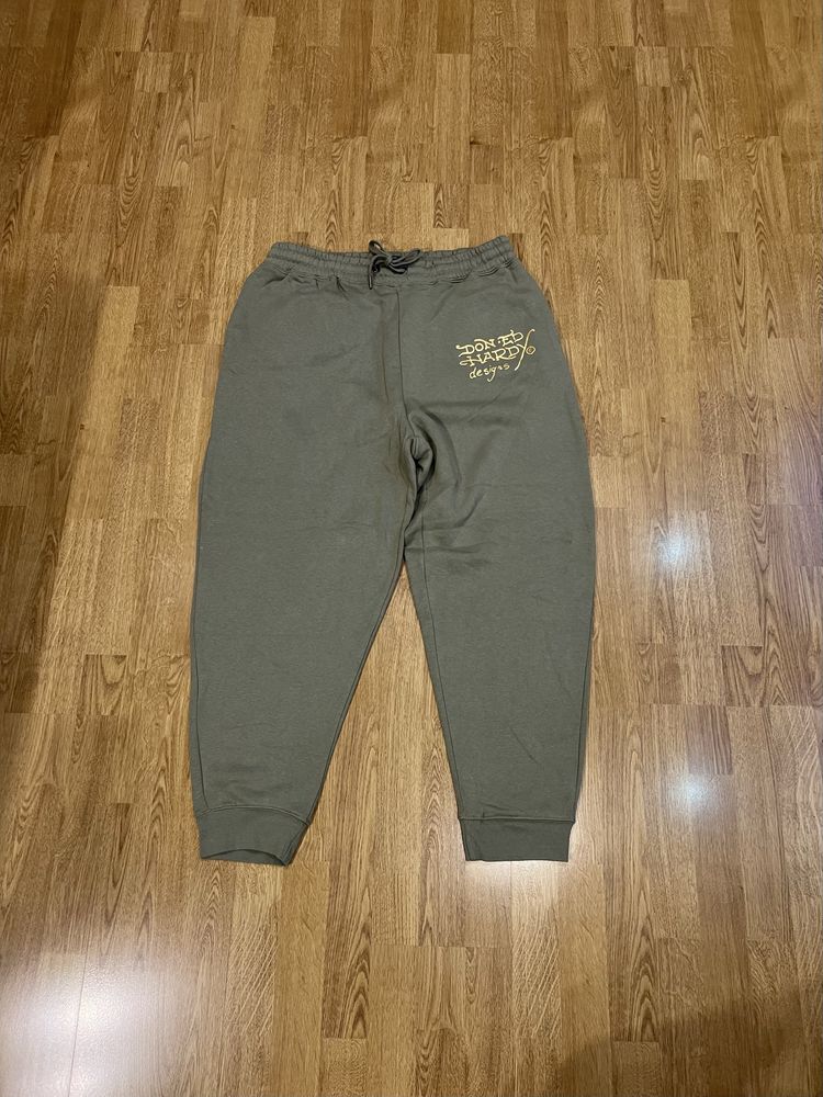 Spodnie dresowe ed hardy , rozmiar XL