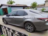 Toyota Camry Premium