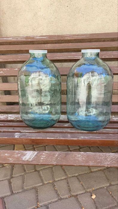 Продам бутыля стеклянные 3х литровые