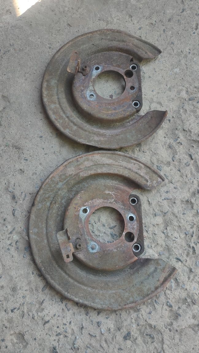 Кожухи балки Пежо 405