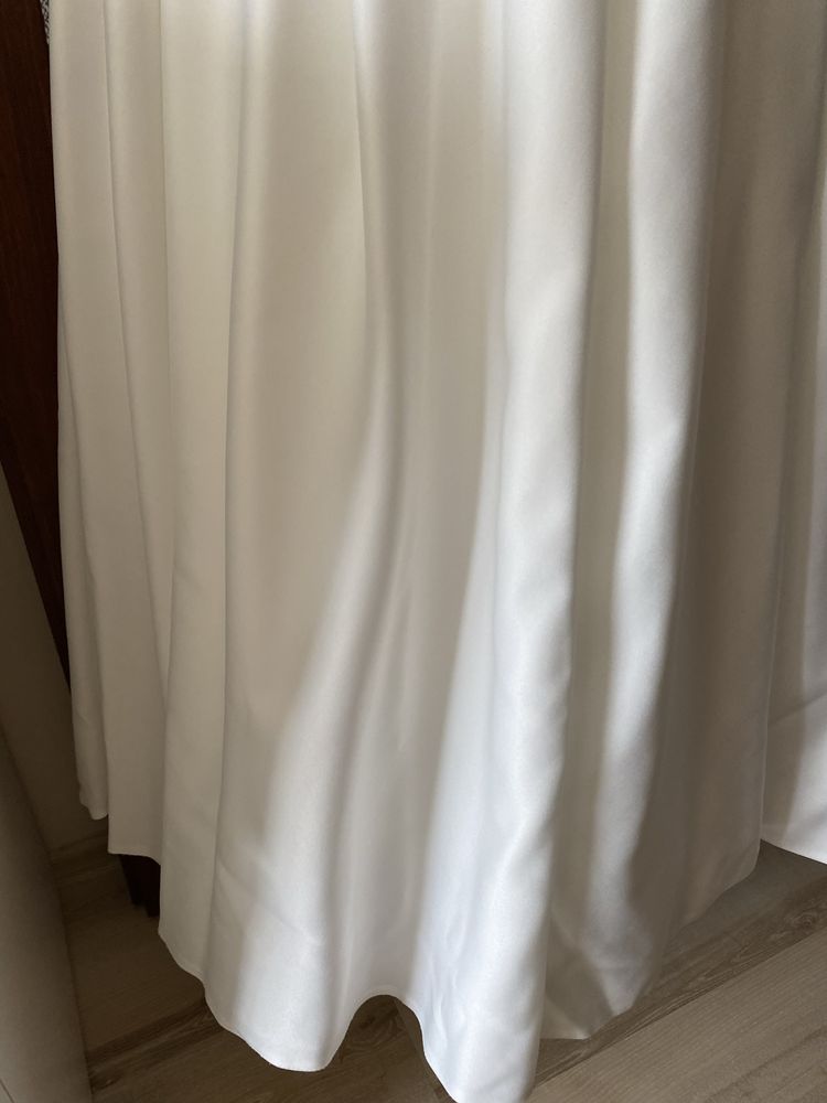 Suknia ślubna koloru ivore / M
