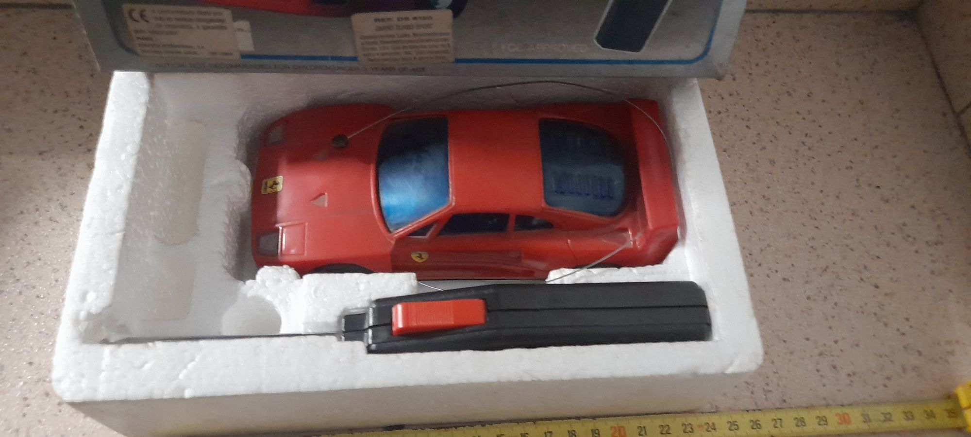 Ferrari telecomandado