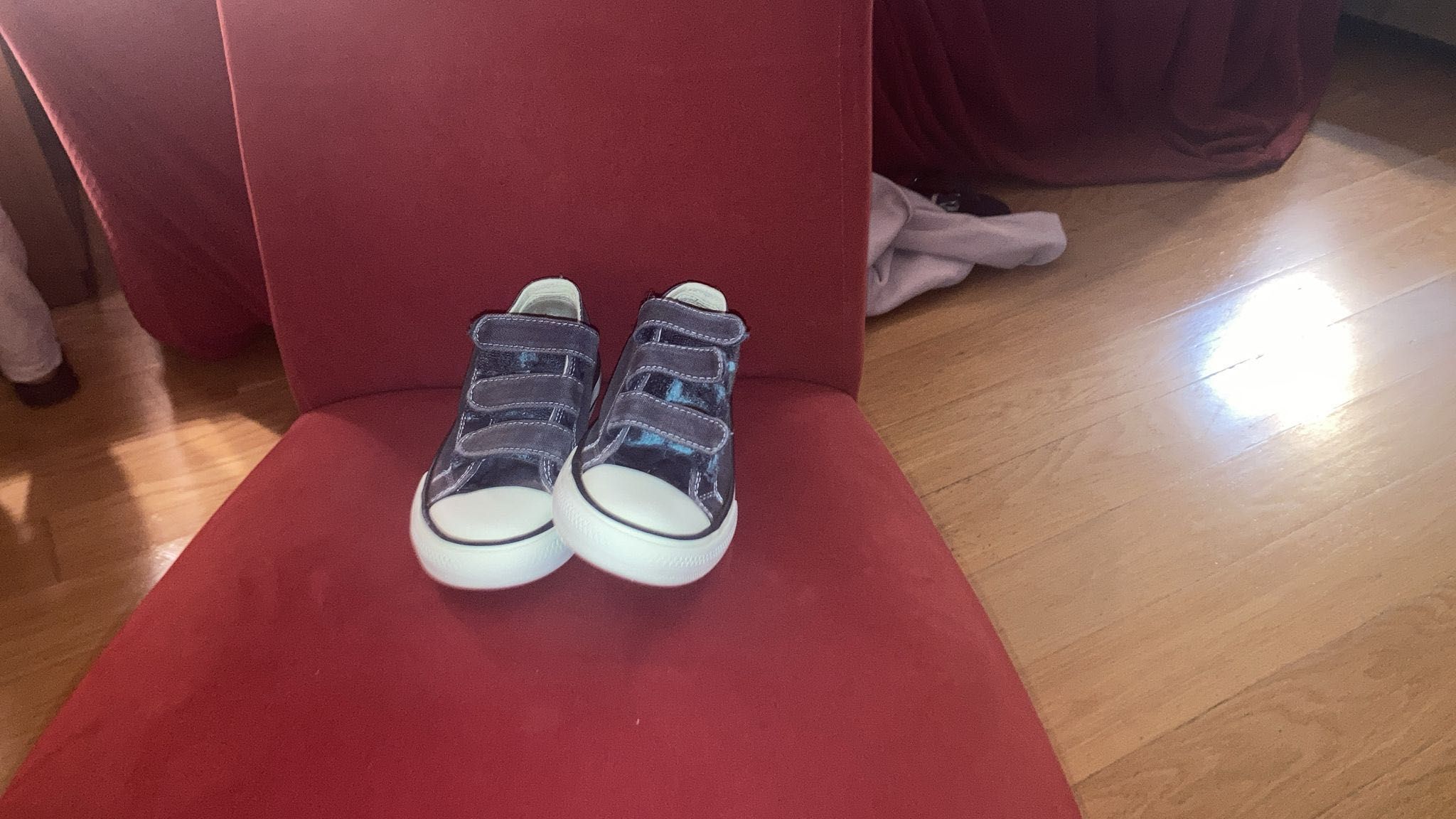Sapato par criança