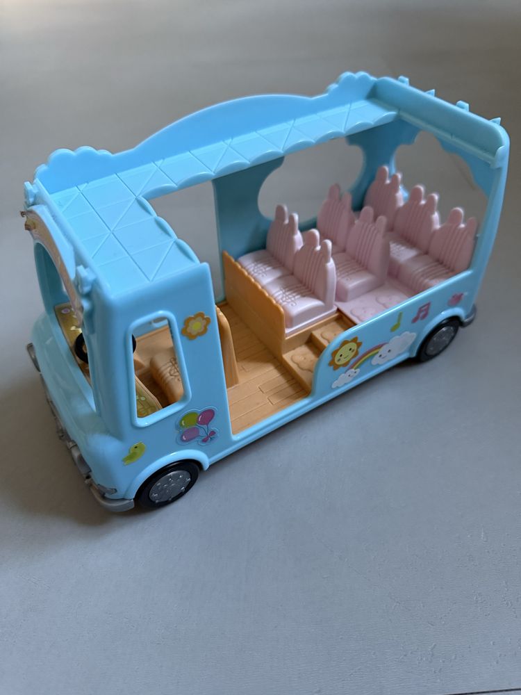 Sylvanian Families Sylvanian Families Sunshine Nursery Bus
