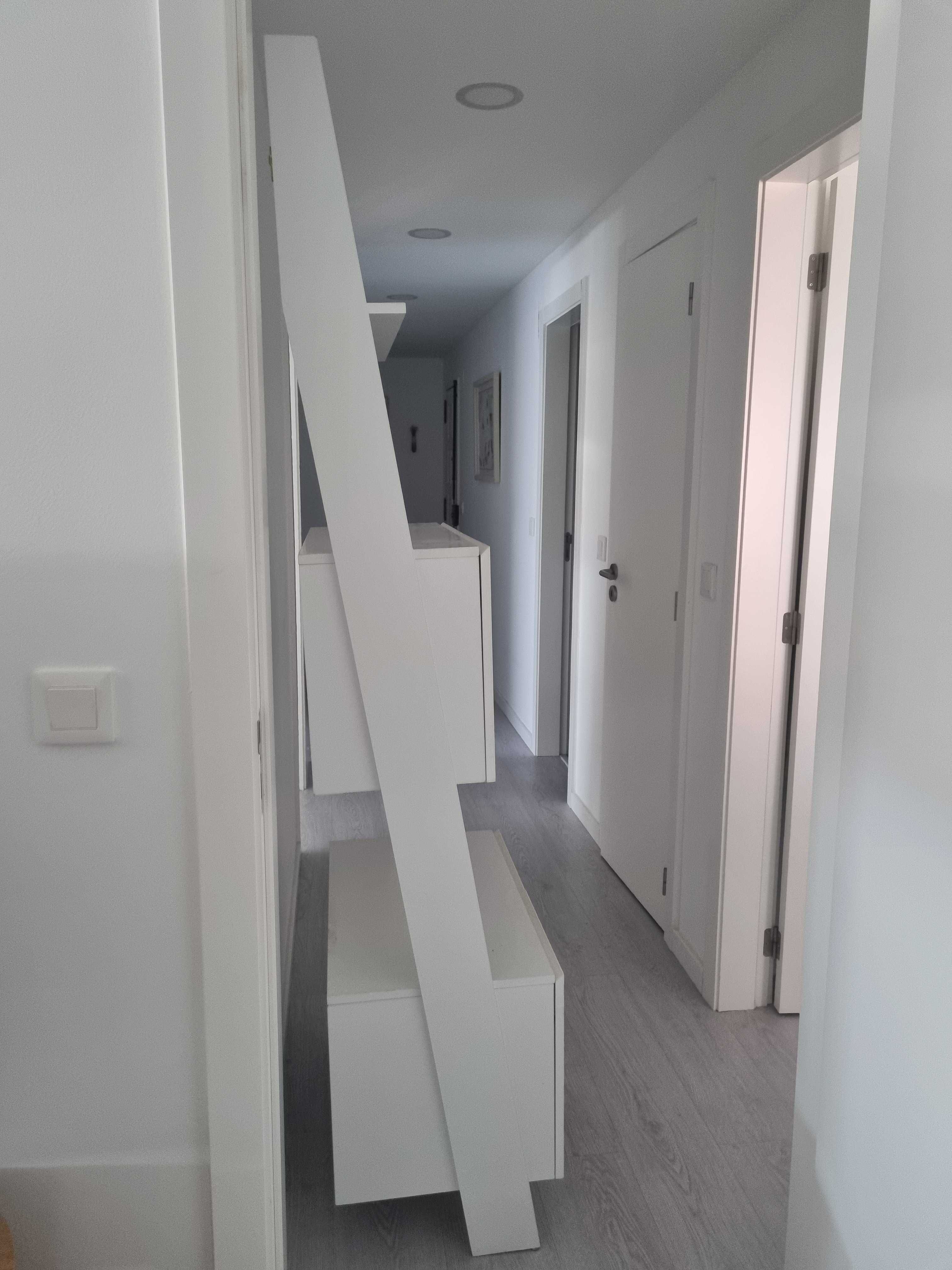 Estante escada de parede Laredoute