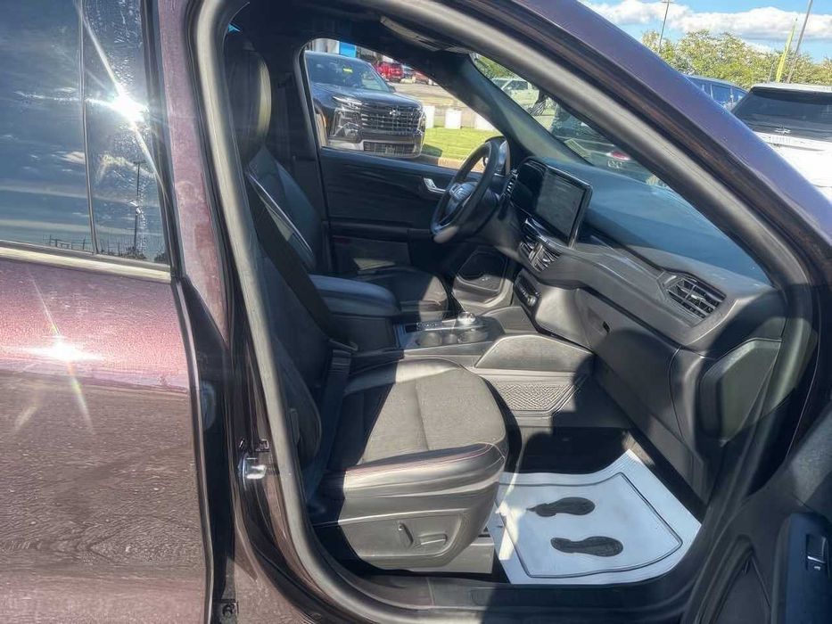 Ford Escape ST-Line Select      2023