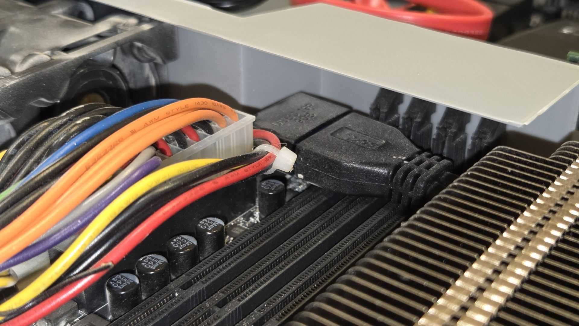 Serwer domowy - HA, Proxmox, Docker - X99 Xeon E5-2620 V3 16GB RAM