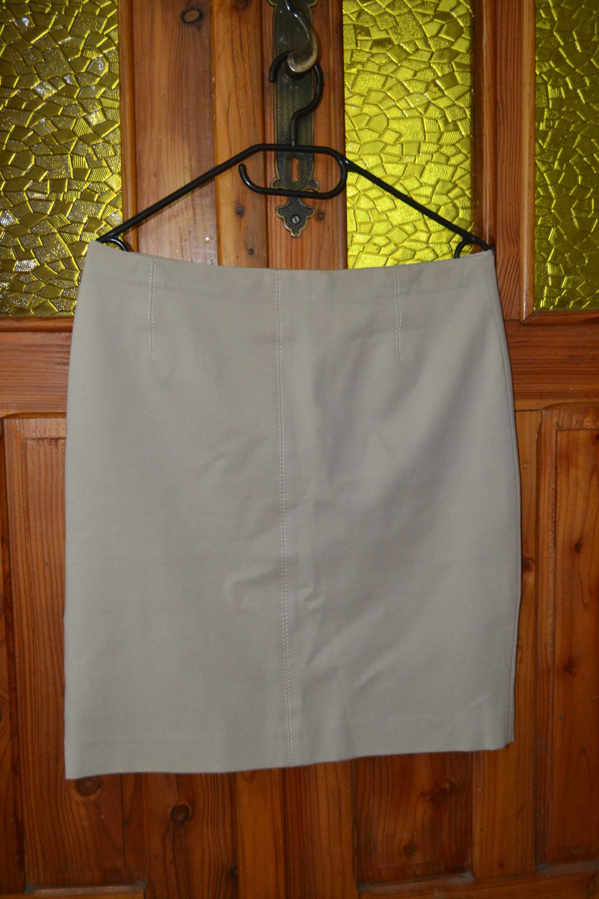 elastyczna beżowa spódnica Hexeline, rozmiar 40