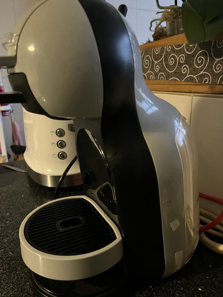 Maquina cafe dolce gusto