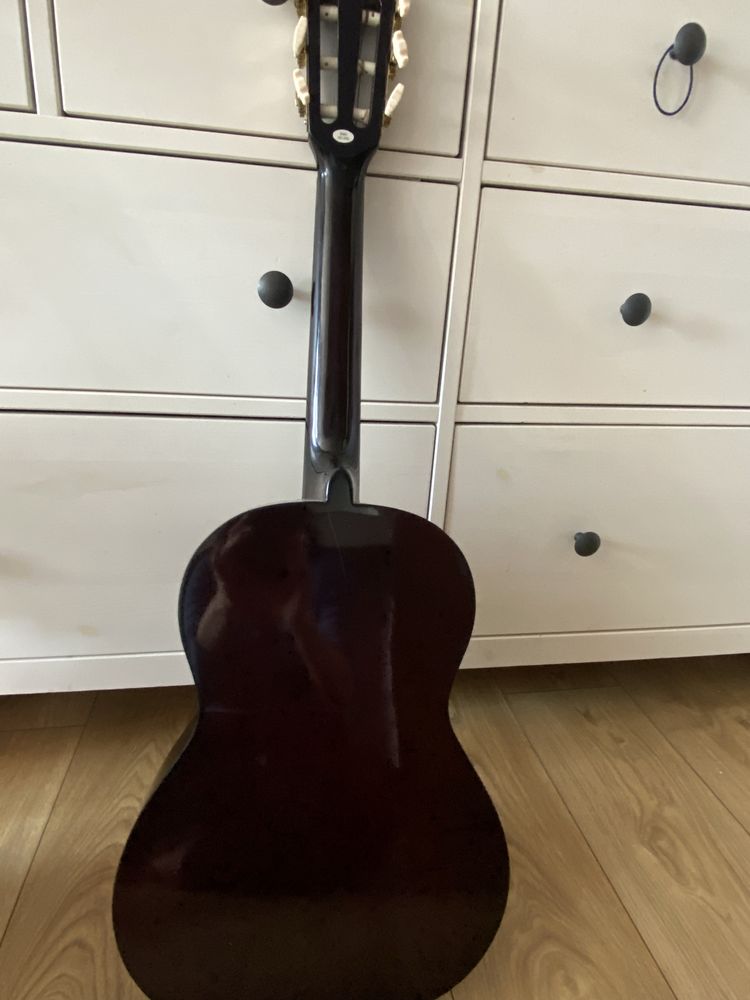 Gitara akustyczna