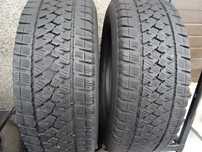 225/65/R16C 112/110R Bridgestone Blizzak W810