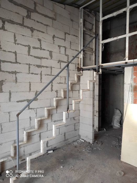 Лестницы для дома/ Изготовление лестниц/ Лестницы лофт и с ковкой