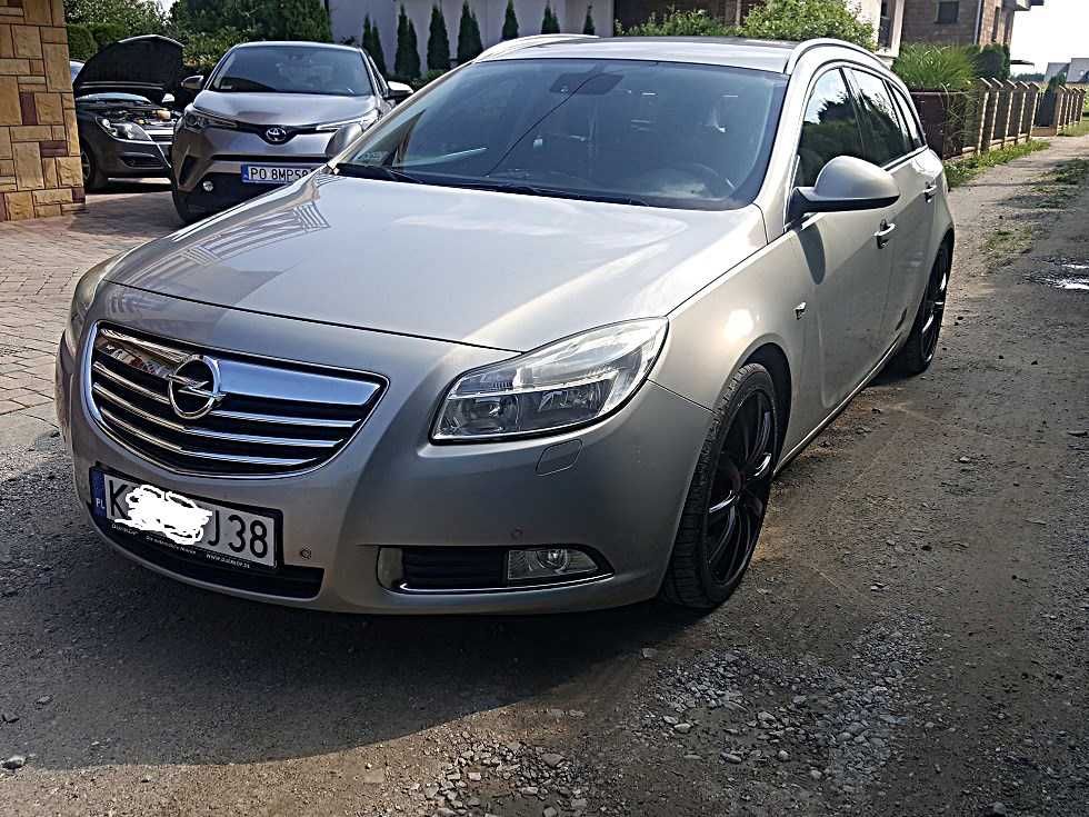 Opel Insignia 1.8 benzyna+ gaz 2009 rok