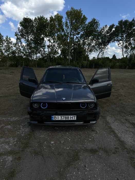 Продам БМВ е30