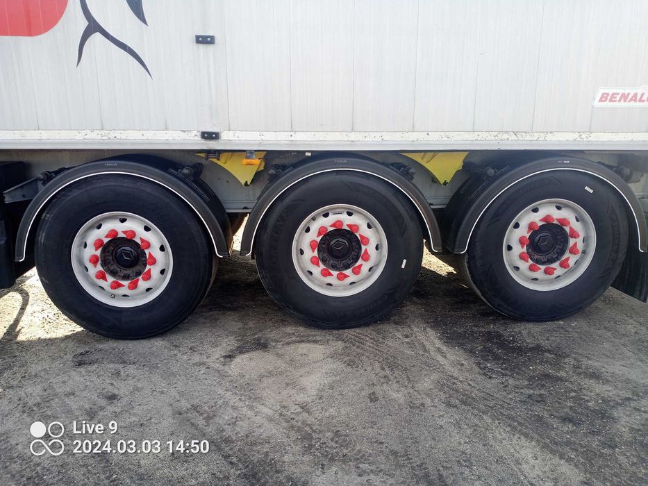 Naczepa Benalu 60m3