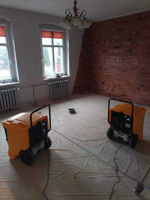 WYNAJEM Osuszacz powietrza Osuszanie po tynkach wylewkach zalaniu