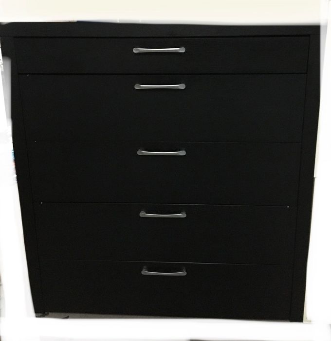 Armário de 5 gavetas